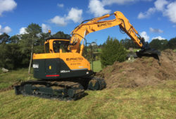 Digger Hire North Shore and Auckland